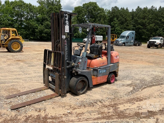 Toyota 52-6fgcu45 Cushion Tire Forklift Sn: 61751