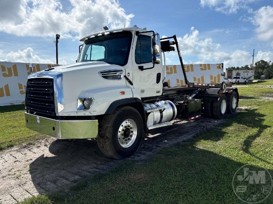 2019 FREIGHTLINER 114SD T/A ROLL OFF TRUCK VIN: 1FVHG3DV3KHKL8326