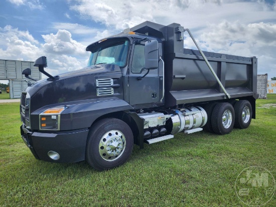 2020 MACK AN64T TANDEM AXLE DUMP TRUCK VIN: 1M1AN2GYXLM016944