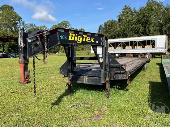 2015 BIG TEX 22GN 30BK 30' FLATBED TRAILER VIN: 16VGX3021F6094445
