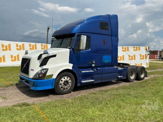 2012 Volvo Truck Vnl Tandem Axle Truck Tractor Vin: 4v4nc9tjxcn551845