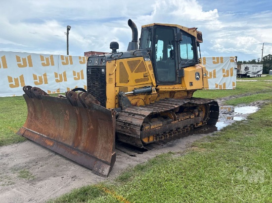 2020 JOHN DEERE 700K LGP CRAWLER TRACTOR SN: 1T0700KXELF369637