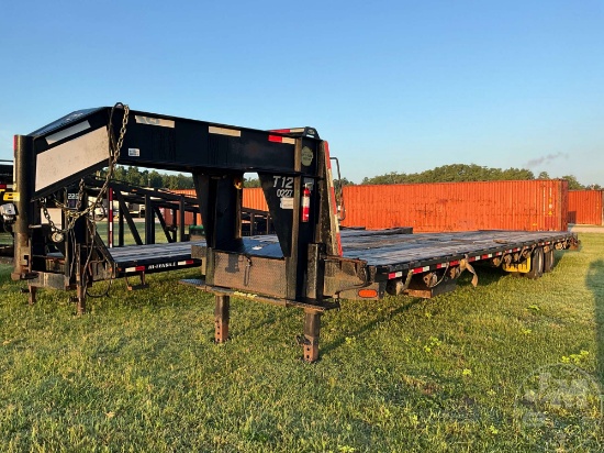 2018 GATOR MADE GATOR MADE INC. 35' FLATBED TRAILER VIN: 4Z1GF402XJS046198