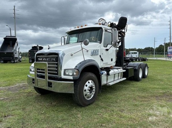 2017 MACK GRANITE GU713 TANDEM AXLE GRAPPLE TRUCK VIN: 1M1AX09Y9HM033818