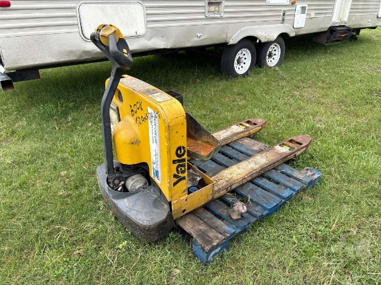 YALE ELECTRIC PALLET JACK