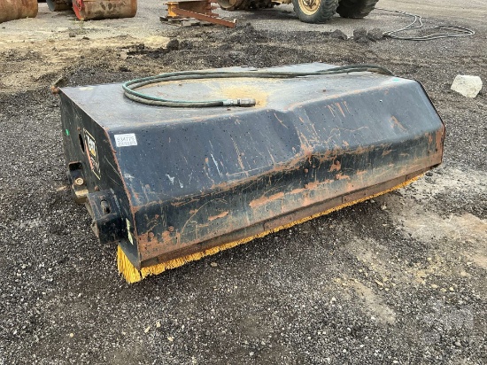 Caterpillar Bu118 76”...... Bucket Sweeper