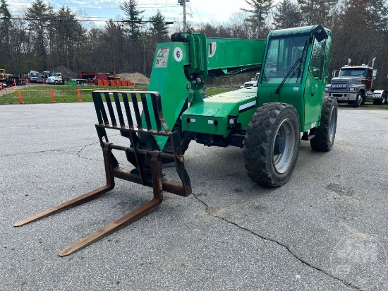 2012 SKYTRAK 6042 6000 LB TELESCOPIC FORKLIFT SN: 0160048571