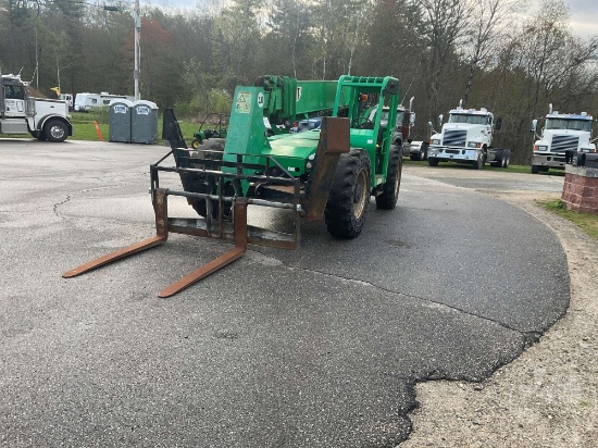 2013 SKYTRAK 10054 10000 LB TELESCOPIC FORKLIFT SN: 0160052457