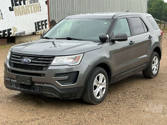 2018 Ford Explorer Vin: 1fm5k8ar5jgc17527 Awd