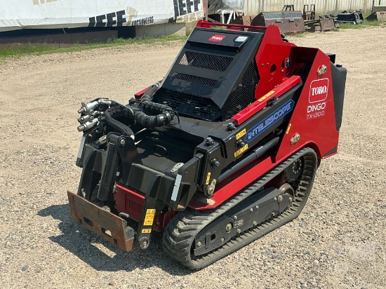 2021 TORO DINGO TX1300 (22370) STAND ON MULTI TERRAIN LOADER SN: 410225628