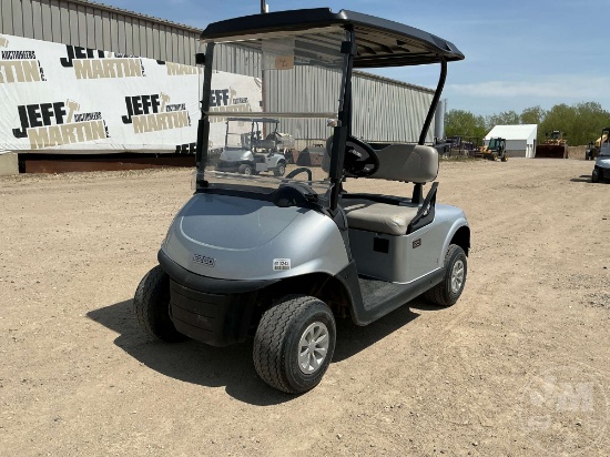 2021 EZ GO RXV EX1 SN: 5609182 2-SEATER GOLF CART