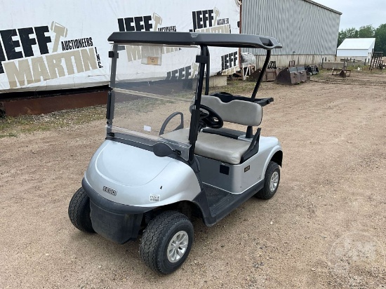 2021 EZ GO RXV EX1 SN: 5609181 2-SEATER GOLF CART