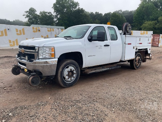 2013 CHEVROLET SILVERADO S/A UTILITY TRUCK VIN: 1GC2KZCGXDZ156404