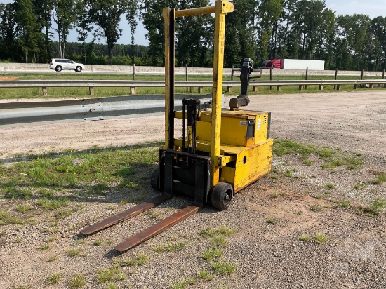 BIG JOE PDCM-20-060 WALK BEHIND ELECTRIC PALLET JACK SN: 348728