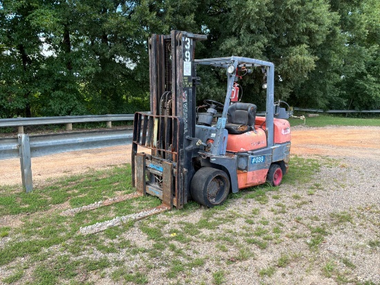 Toyota 52-6fgcu45 Cushion Tire Forklift Sn: 61751