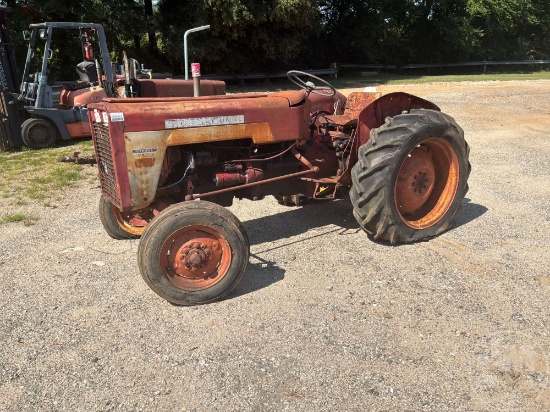 International 434 Diesel Sn: B3246 Tractor