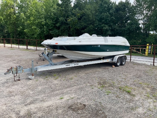 1996 REGAL MARINE DESTINY 240 DECK BOAT VIN RGMPB192B696