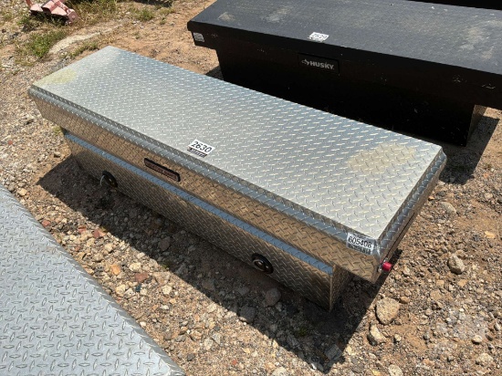 WEATHER GUARD TRUCK BED TOOL BOX