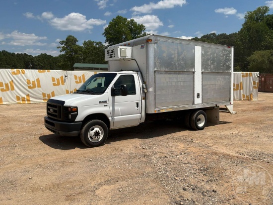 2010 FORD E-450 VIN: 1FDXE4FL0ADA51660 S/A DISTRIBUTION TRUCK