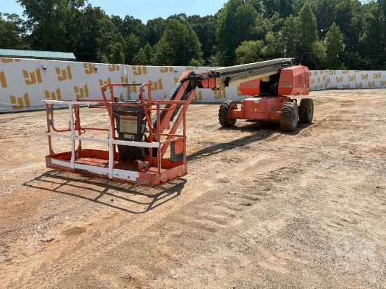 2014 JLG 680SJ 4X4 TELESCOPIC BOOM LIFT SN: 0300189896