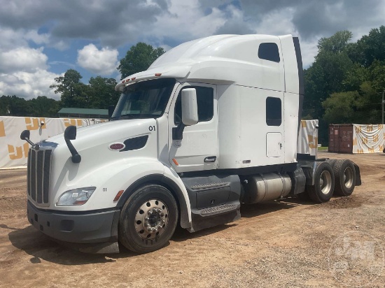 2019 PETERBILT 579 TANDEM AXLE TRUCK TRACTOR VIN: 1XPBDP9X7KD613085