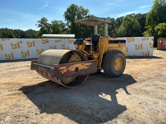 1998 CATERPILLAR CS563C SINGLE DRUM VIBRATORY ROLLER SN: 4KN001033