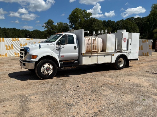 2010 FORD F-750 S/A FUEL & LUBE TRUCK VIN: 3FRXF7FE7AV274445