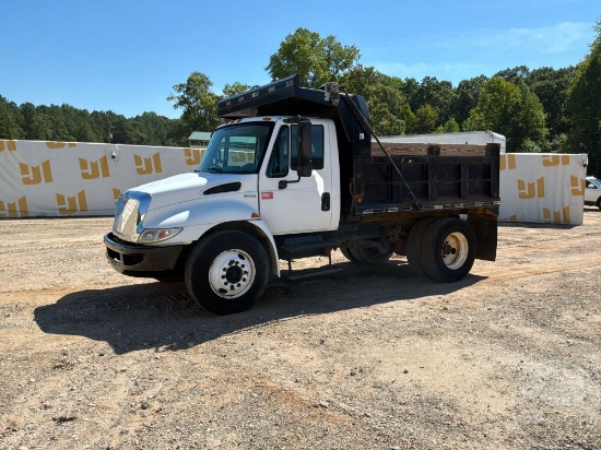 2009 INTERNATIONAL MA025 SINGLE AXLE DUMP TRUCK VIN: 1HTMMAAM09H693411
