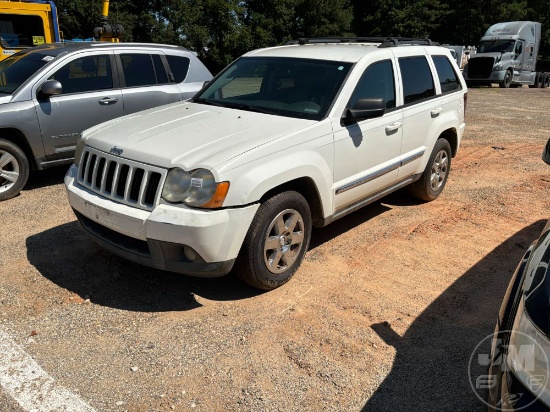 2010 Jeep Grand Cherokee Laredo SUV Vin: 1j4pr4gk2ac121092