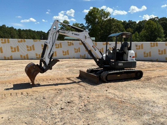 2018 BOBCAT E55 MINI EXCAVATOR SN: AJ1912655