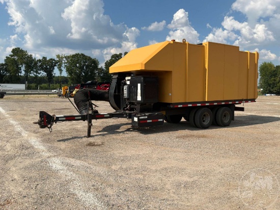 OLD DOMINION BRUSH SCL800TM50 SN: 11074900 SELF-CONTAINED TRAILER-MOUNTED LEAF/DEBRIS VACUUM COLLEC