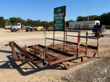 PORTABLE PLATFORM WITH SIGNAGE