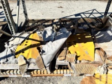 CAT RIGHT & LEFT END BITS TO FIT D10 AND D11