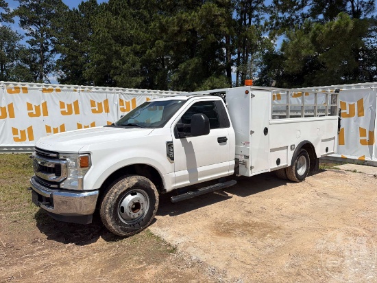 2021 FORD F-350XL SD S/A UTILITY TRUCK VIN: 1FDRF3G62MED15047
