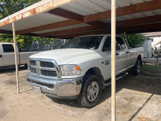 2015 RAM 2500 HD CREW CAB 4X4 PICKUP VIN: 3C6TR5HT7FG685446