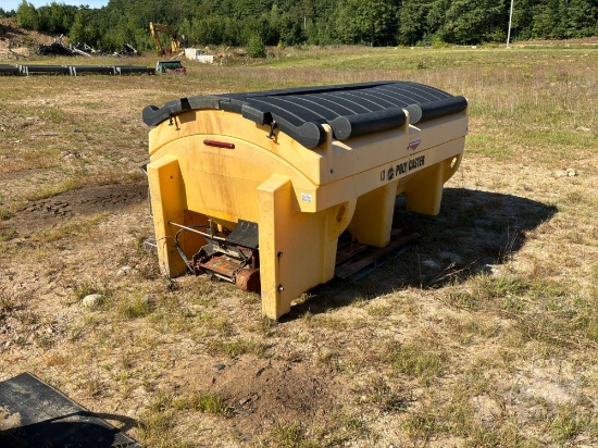 Fisher Poly Caster 13 Salt/Sand Spreader
