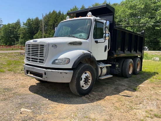 2013 FREIGHTLINER M2 112 TANDEM AXLE DUMP TRUCK VIN: 1FVHC5DV6DHFF3226