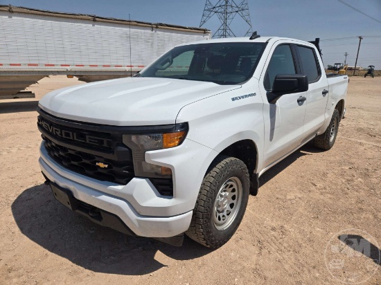 2022 CHEVROLET SILVERADO 1500 CREW CAB 4X4 PICKUP VIN: 1GCPDBEKXNZ572043