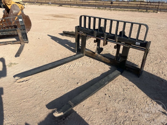 2026 ARROW F6672-144 MAST W/72 IN. FORKS TO FIT TELEHANDLER SN: FR-56937