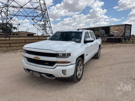 2017 CHEVROLET SILVERADO LT CREW CAB 4X4 PICKUP VIN: 3GCUKREC7HG383977