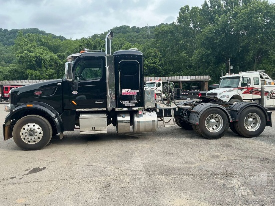 2022 PETERBILT 567 TANDEM AXLE TRUCK TRACTOR VIN: 1XPCD49X8ND789599
