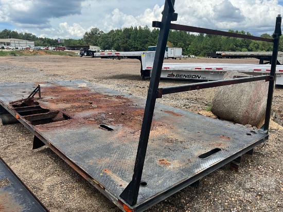 International Flat Bed