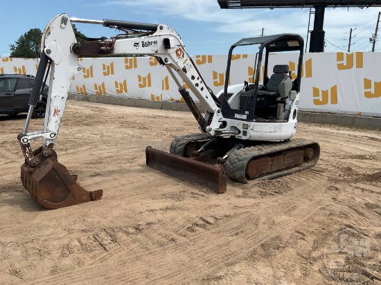 2004 BOBCAT 435G ZHS MINI EXCAVATOR SN: 562811141