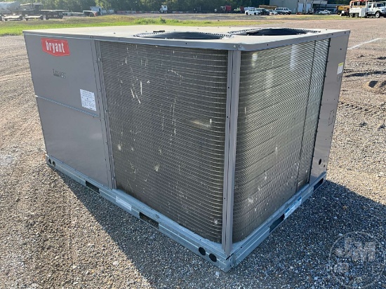 BRYANT HEATING & COOLING  12 TON  ROOF TOP AC UNIT