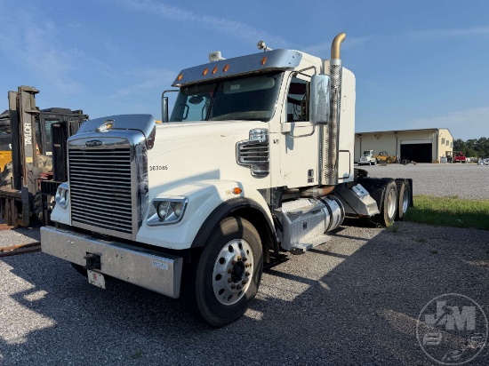 2020 FREIGHTLINER SD122 TANDEM AXLE TRUCK TRACTOR VIN: 3AKJGNDR7LDLM7724