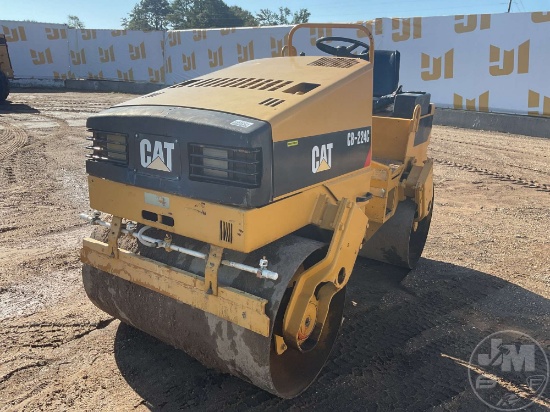 1998 CATERPILLAR CB-224C TANDEM VIBRATORY ROLLER SN: 3AL01200
