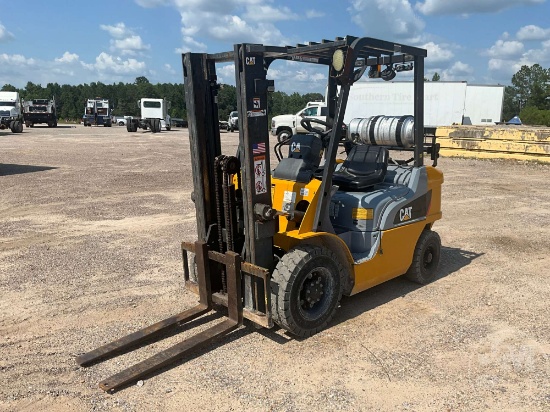 2015 CATERPILLAR GP25N PNEUMATIC TIRE FORKLIFT SN: AT35A01193