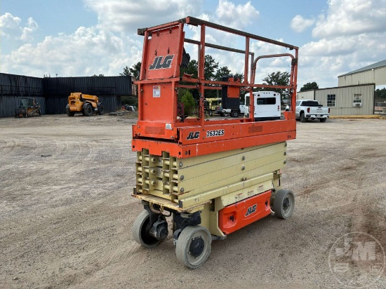 2018 JLG 2632ES 26' SCISSOR LIFT SN: M200018404
