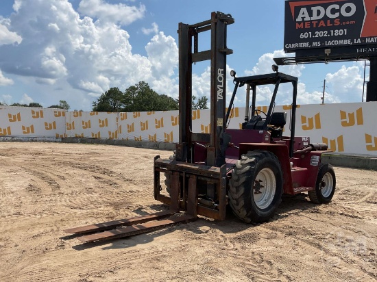 2003 TAYLOR THD100 10000 LB ROUGH TERRAIN FORKLIFT SN: P31019