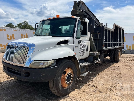 2003 INTERNATIONAL MA025 SINGLE AXLE DEBRIS SELF LOADER VIN: 1HTMMAAR13H577797